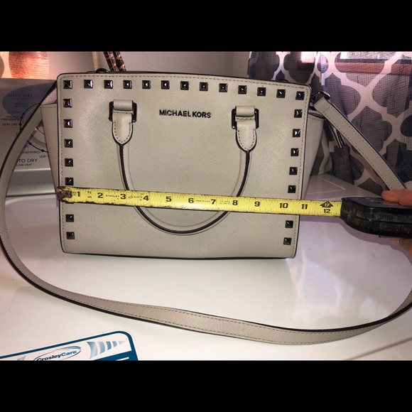 Michael Kors purse - Picture 3 of 7